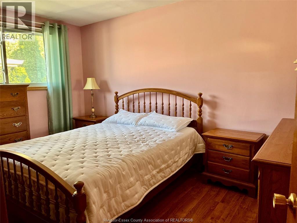 3596 Hemlock Property Photo 24