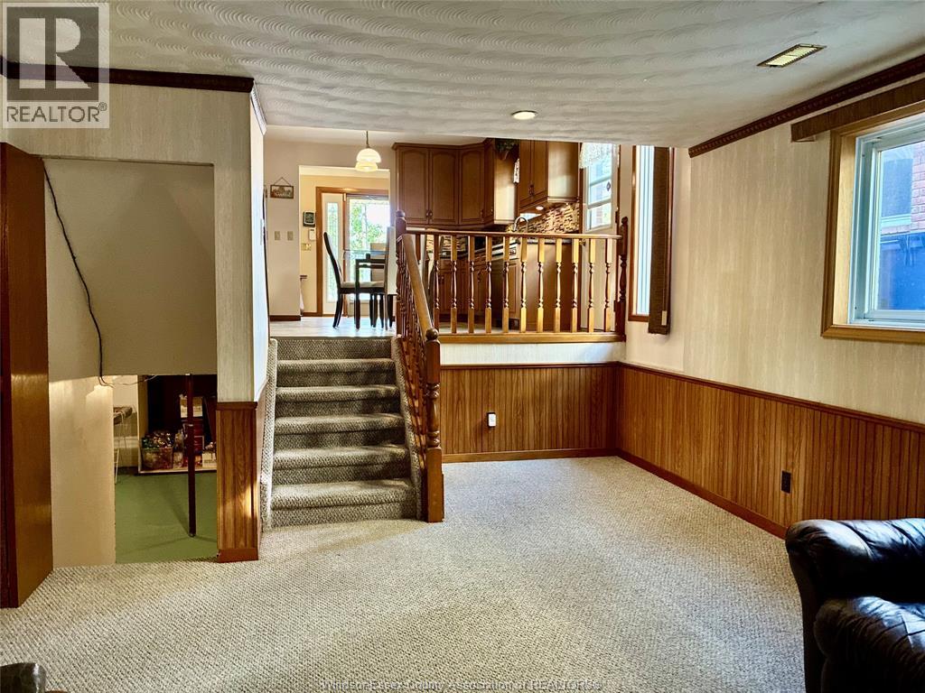 3596 Hemlock Property Photo 28