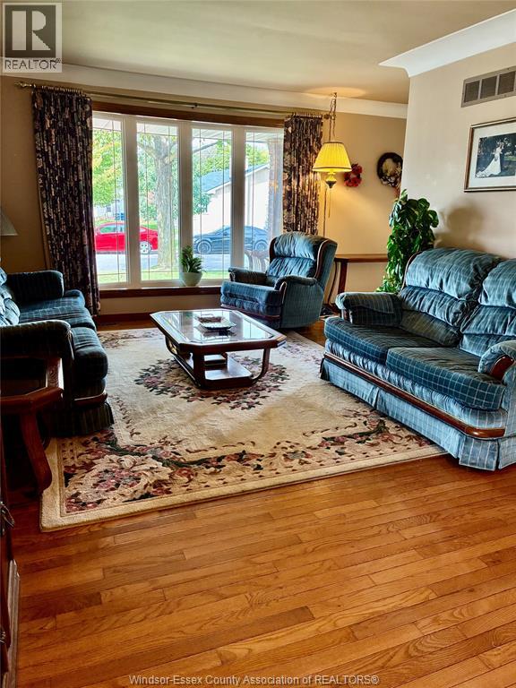 3596 Hemlock Avenue Property Photo 14
