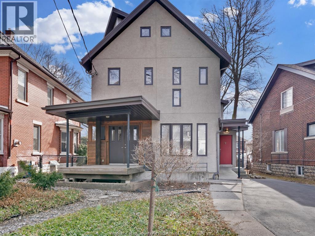3131 DONNELLY STREET Property Photo 1