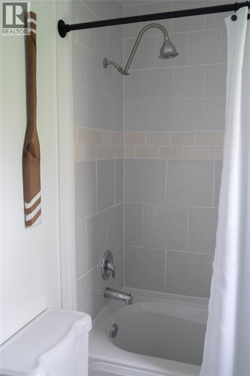 7424 Lakeshore Road Property Photo 19
