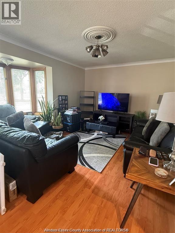 1310 Askin Avenue Property Photo 2