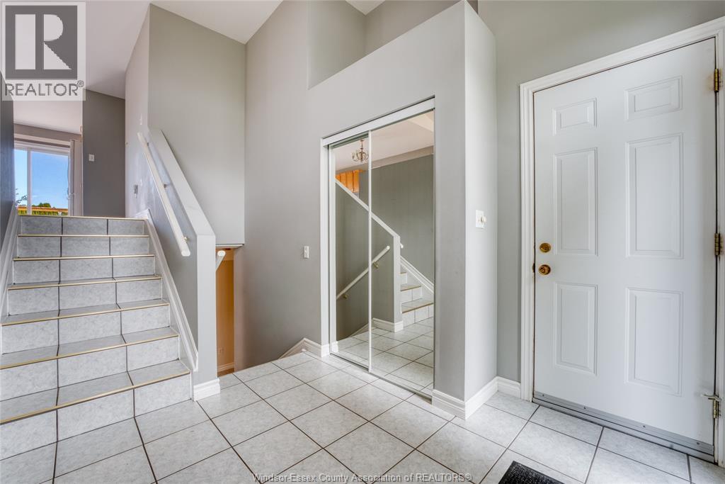 879 Westwood Property Photo 6