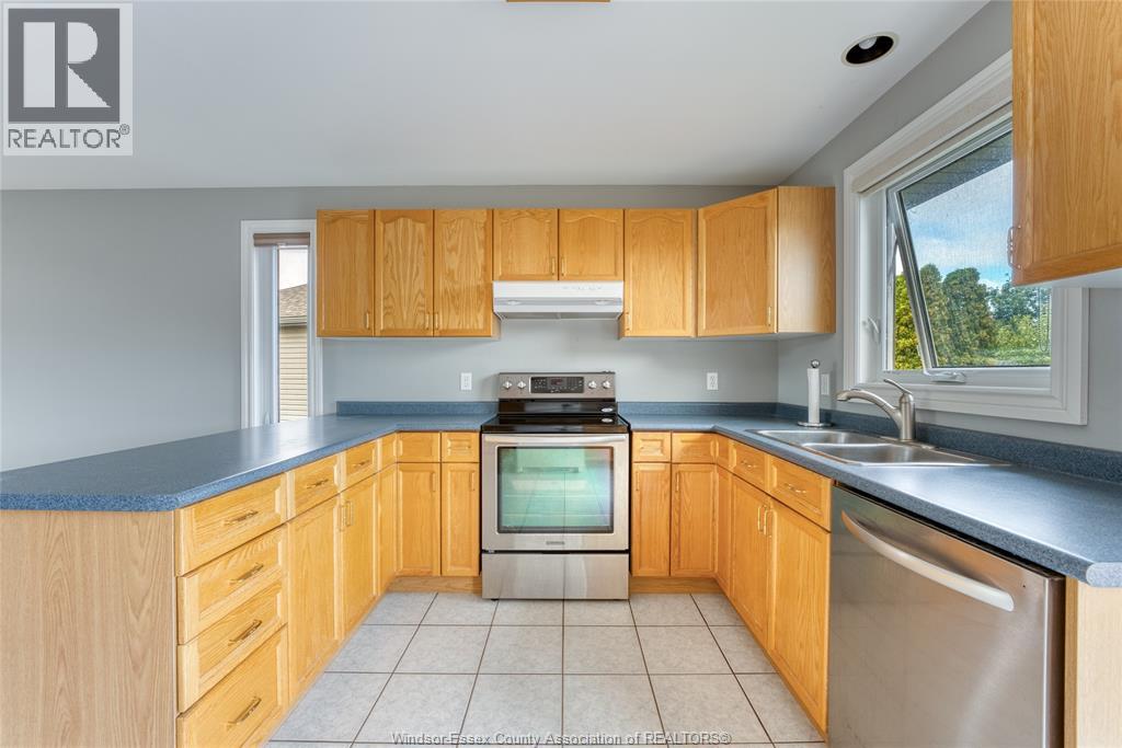 879 Westwood Property Photo 15