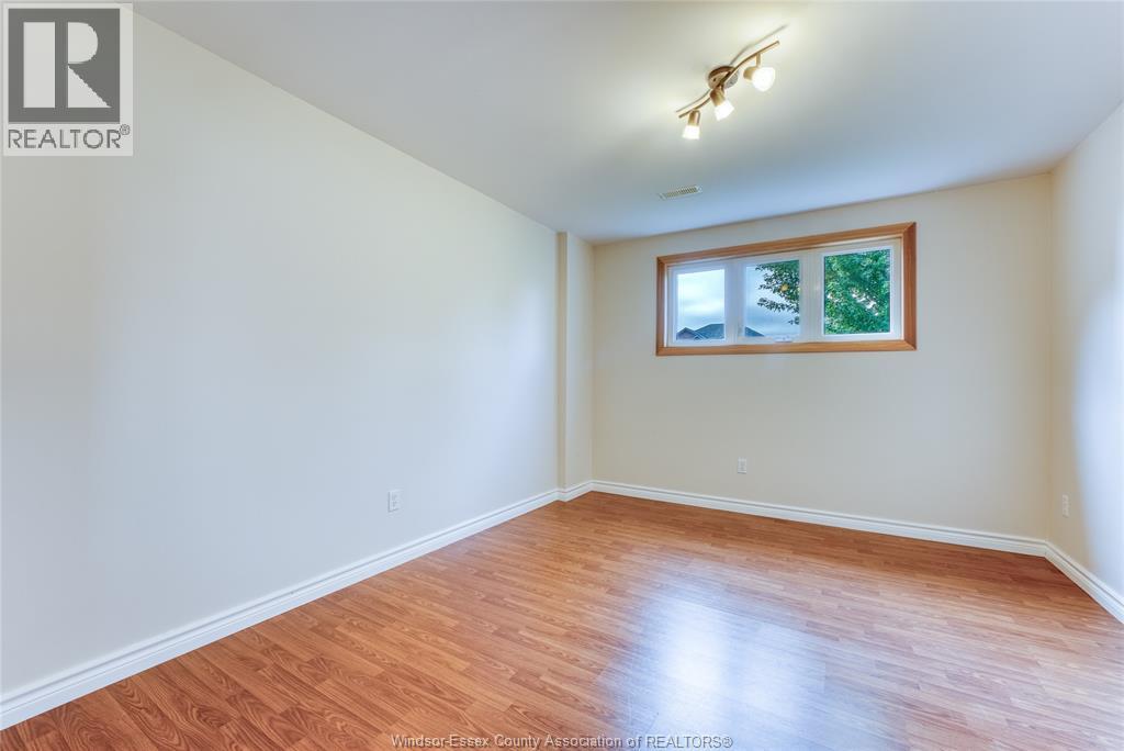 879 Westwood Property Photo 25