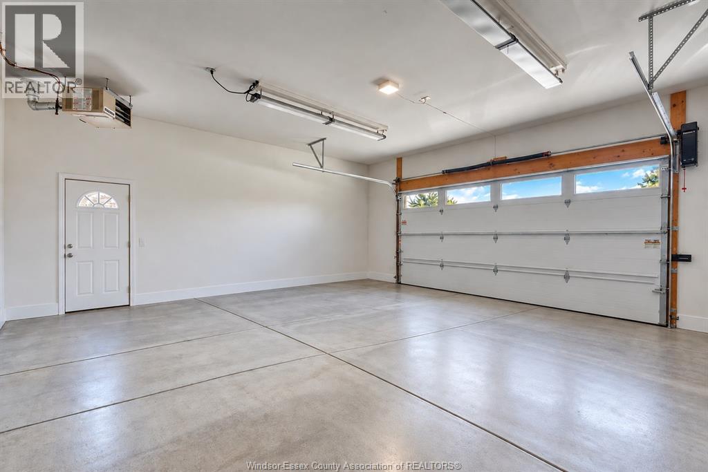 879 Westwood Property Photo 26