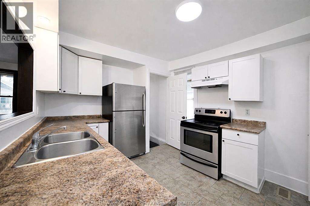 3463 Harris Street Property Photo 6