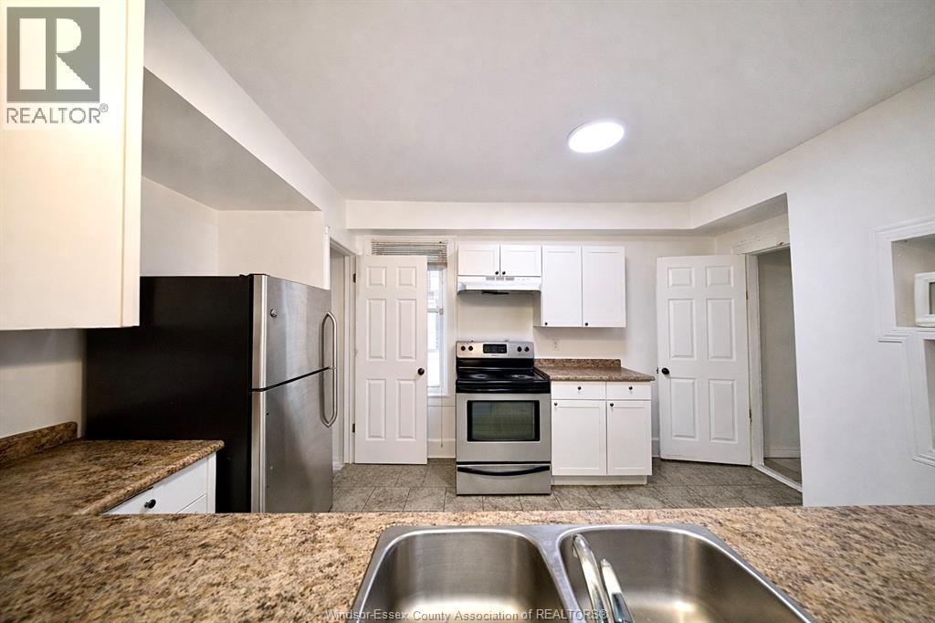 3463 Harris Street Property Photo 7