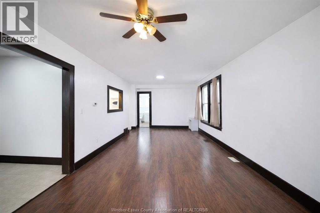 3463 Harris Street Property Photo 12