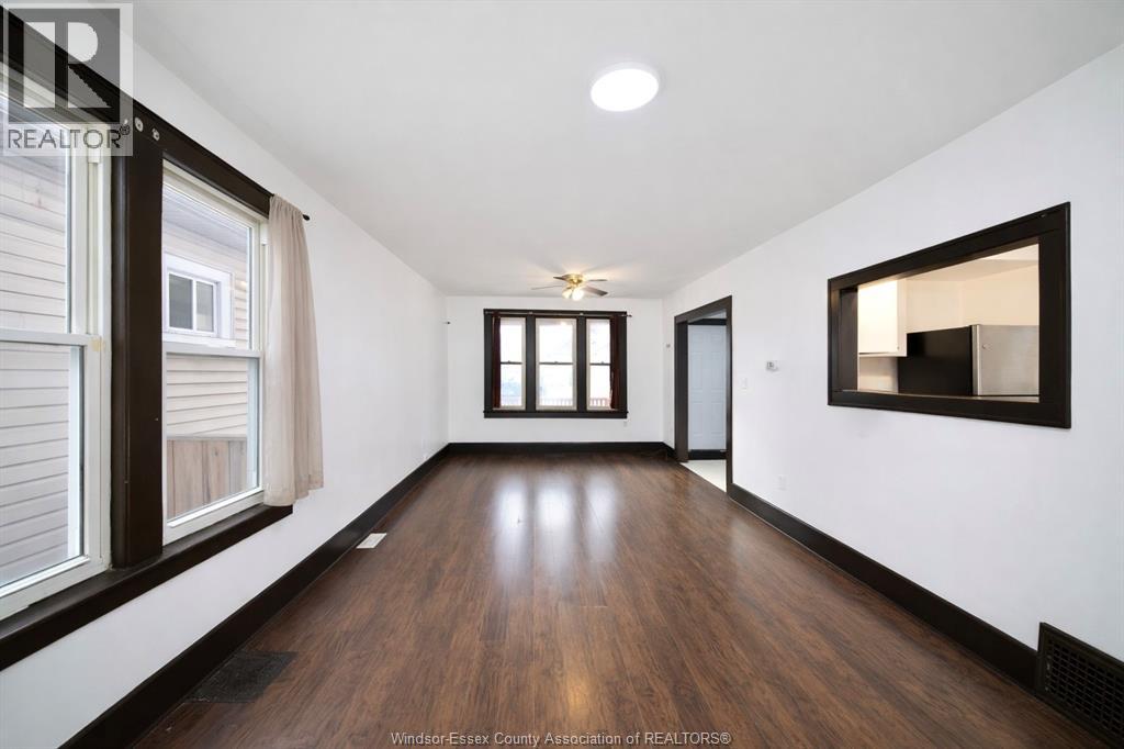 3463 Harris Street Property Photo 13