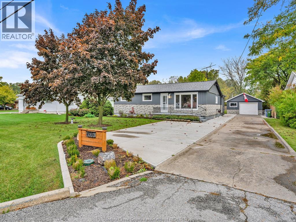 8520 Middle Sideroad Property Photo 4