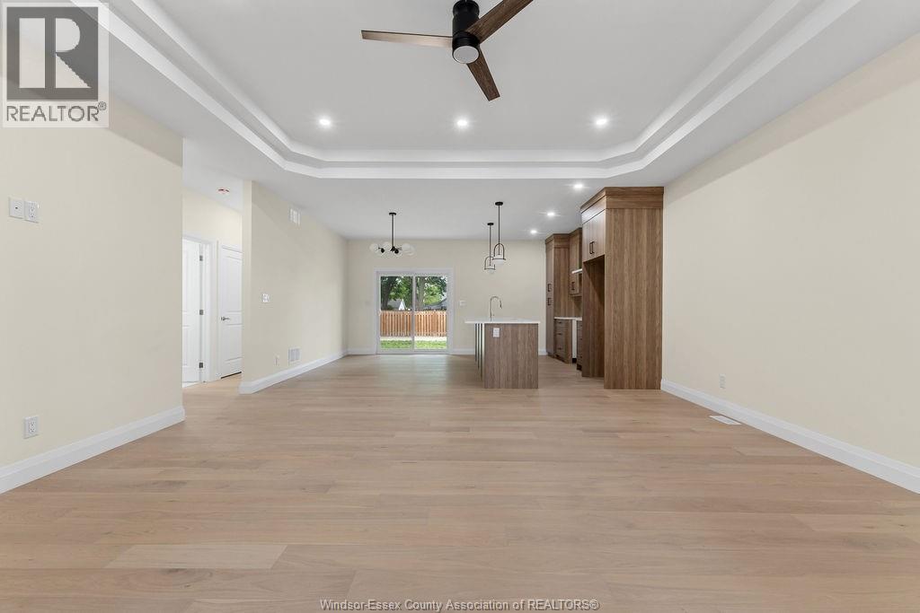 476 Railway Avenue Property Photo 3