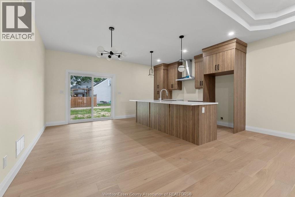 476 Railway Avenue Property Photo 4