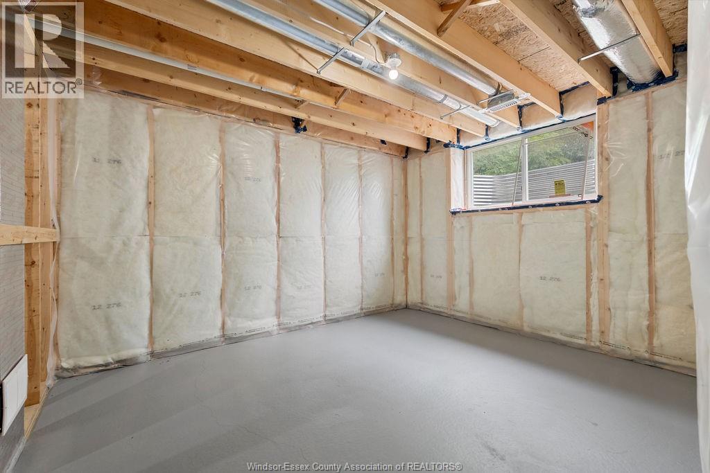 476 Railway Avenue Property Photo 16