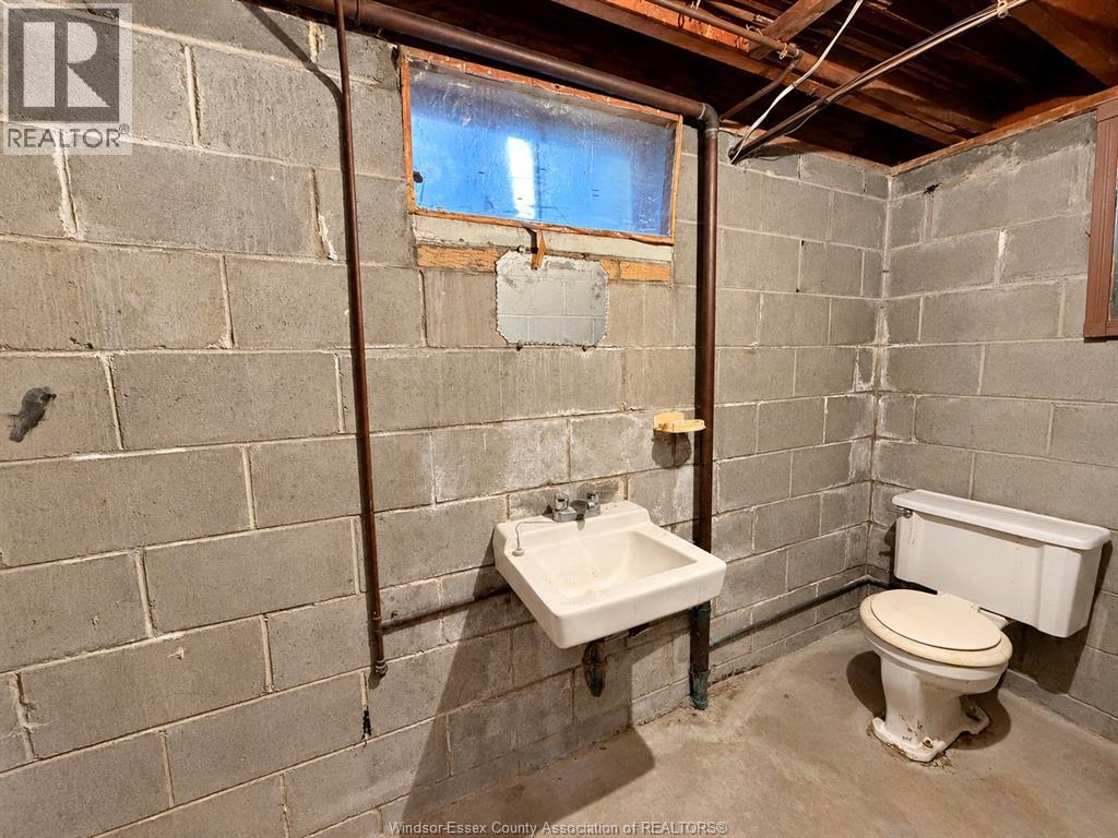 1425 Giles Boulevard East Property Photo 22