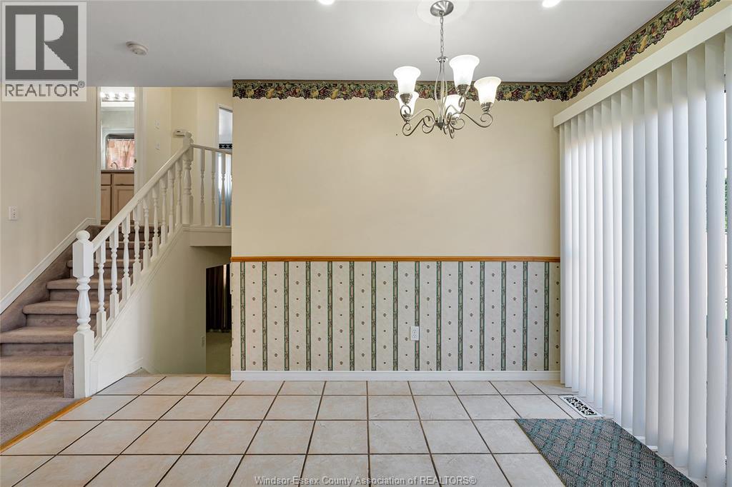 1589 Blairwood Crescent Unit# House Property Photo 11