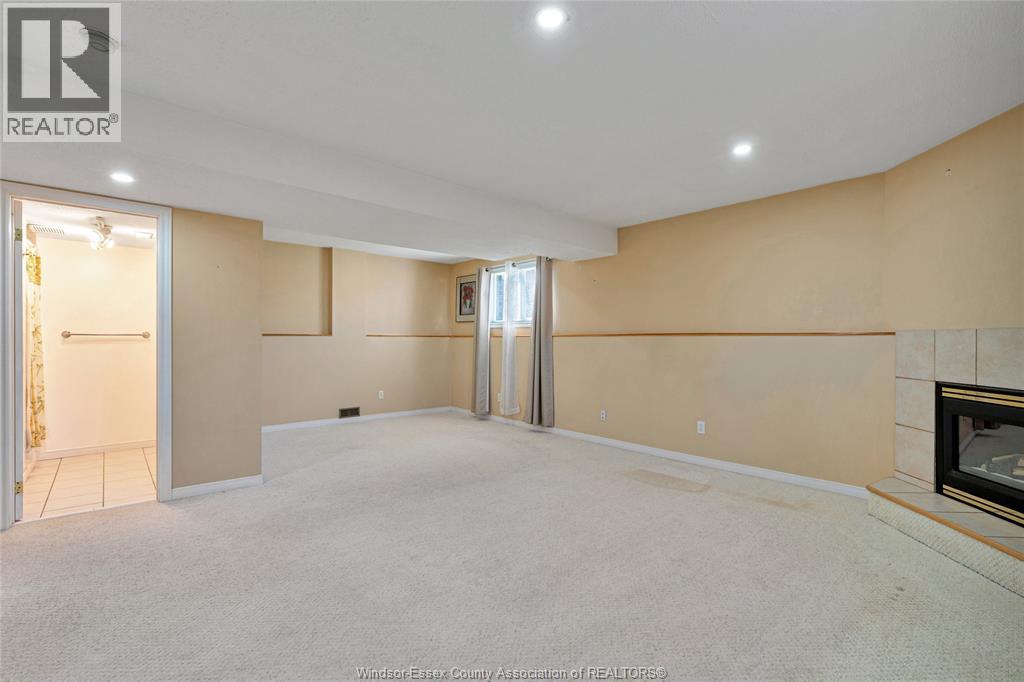 1589 Blairwood Crescent Unit# House Property Photo 15