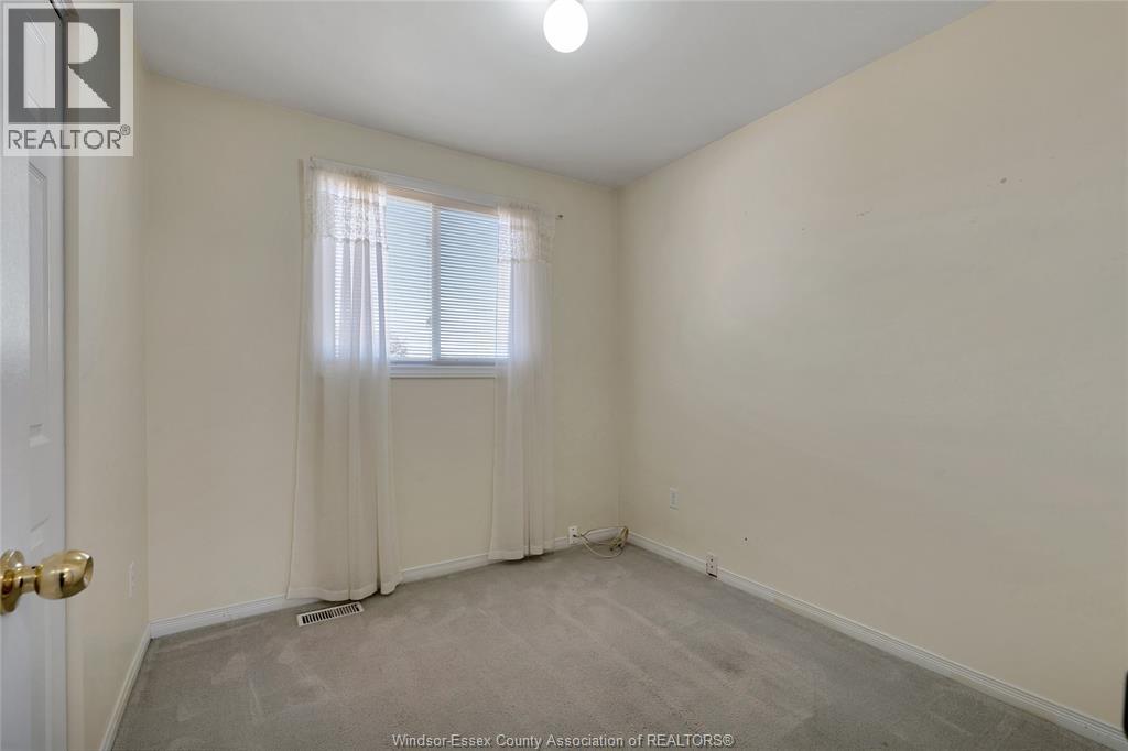 1589 Blairwood Crescent Unit# House Property Photo 17