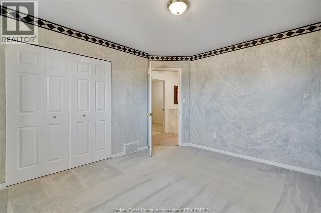 1589 Blairwood Crescent Unit# House Property Photo 20