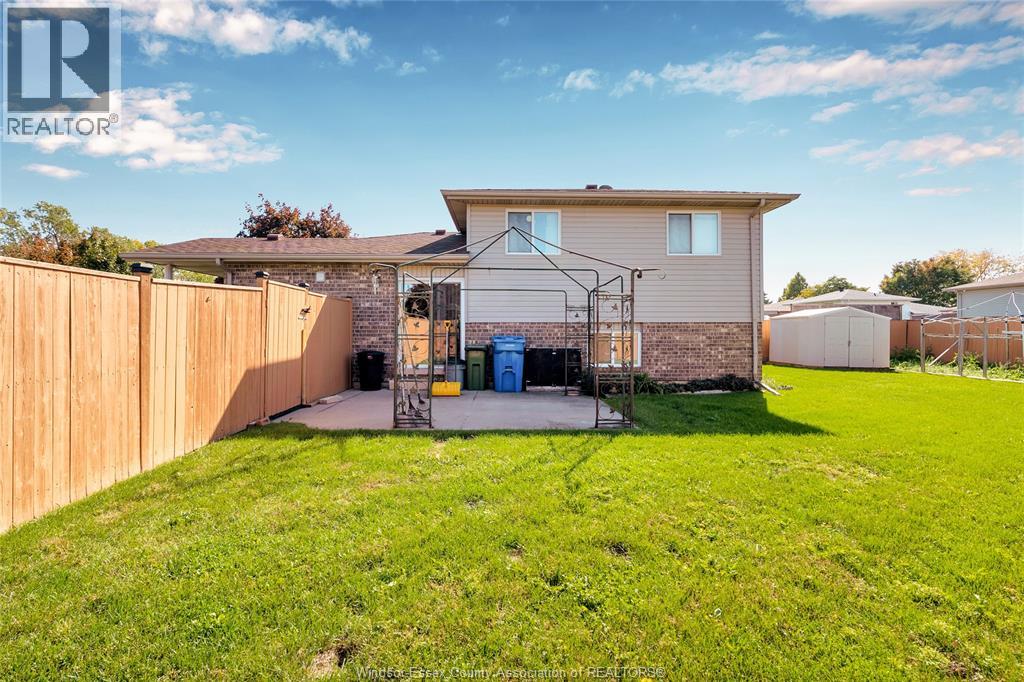 1589 Blairwood Crescent Unit# House Property Photo 24