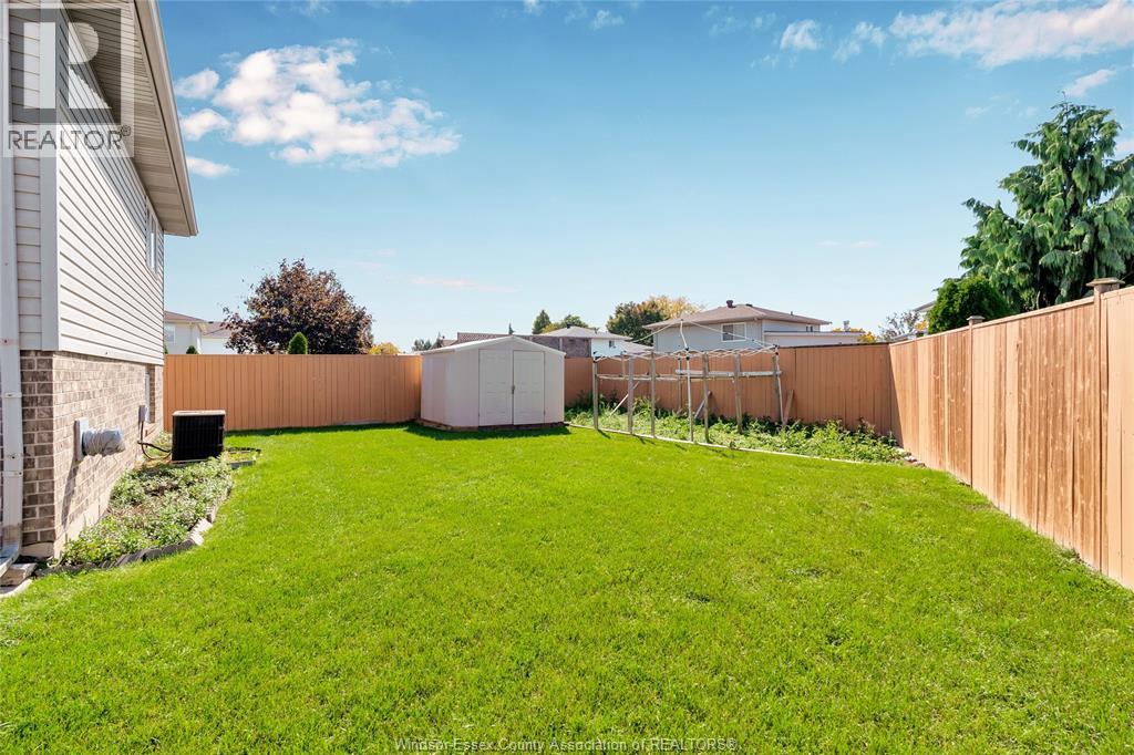 1589 Blairwood Crescent Unit# House Property Photo 25