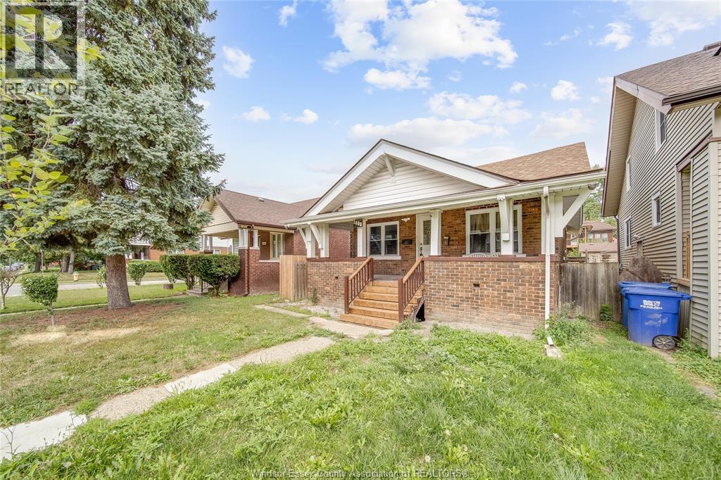 1408 Dougall Avenue Property Photo 2