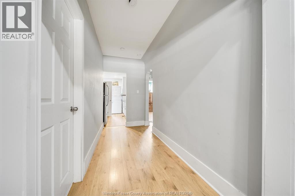 1408 Dougall Avenue Property Photo 10