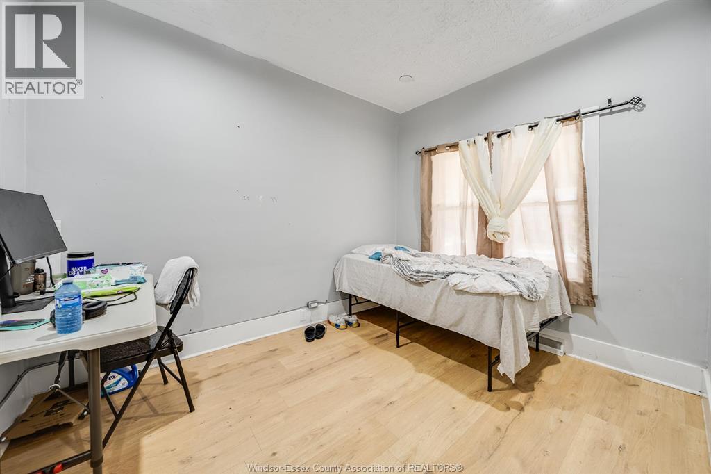 1408 Dougall Avenue Property Photo 17