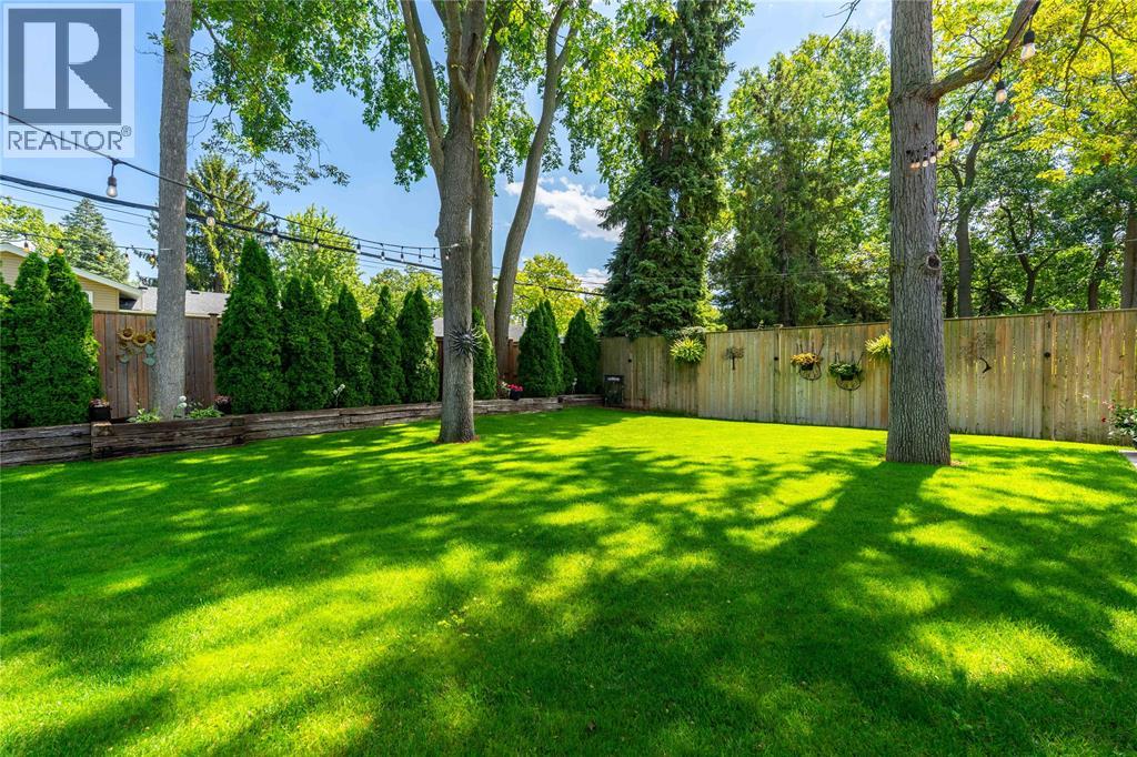 1272 Glen Douglas Drive Property Photo 35