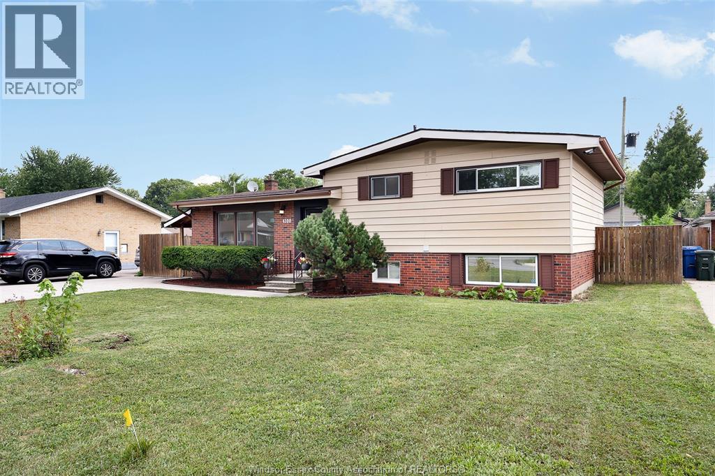 4100 Mount Royal Property Photo 2