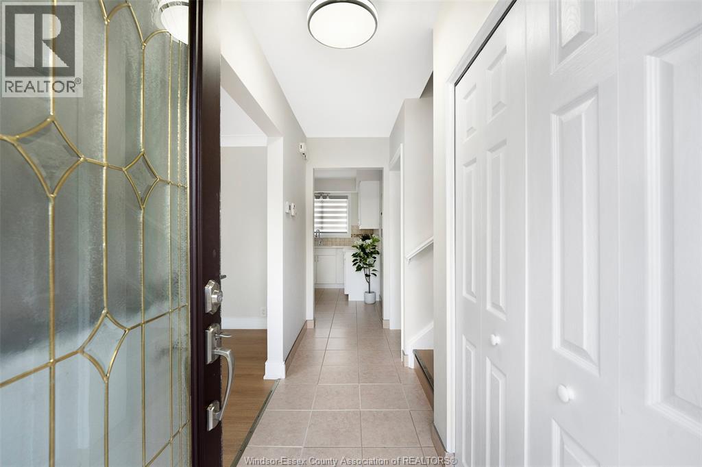 4100 Mount Royal Property Photo 10