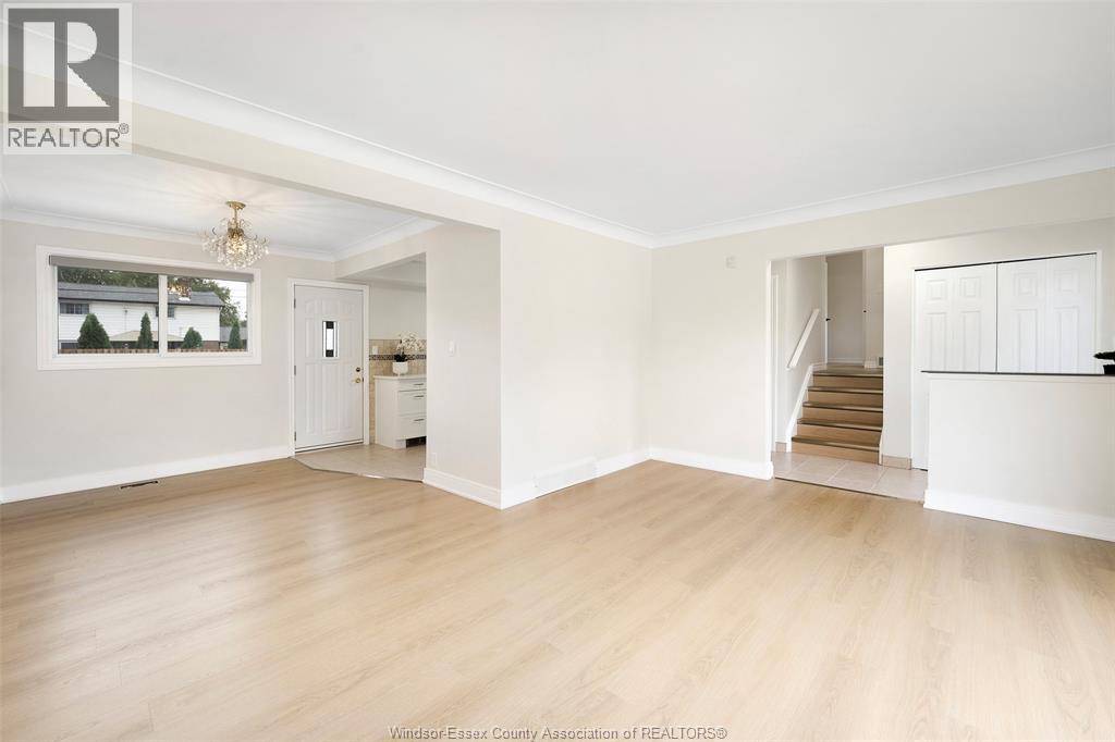 4100 Mount Royal Property Photo 13
