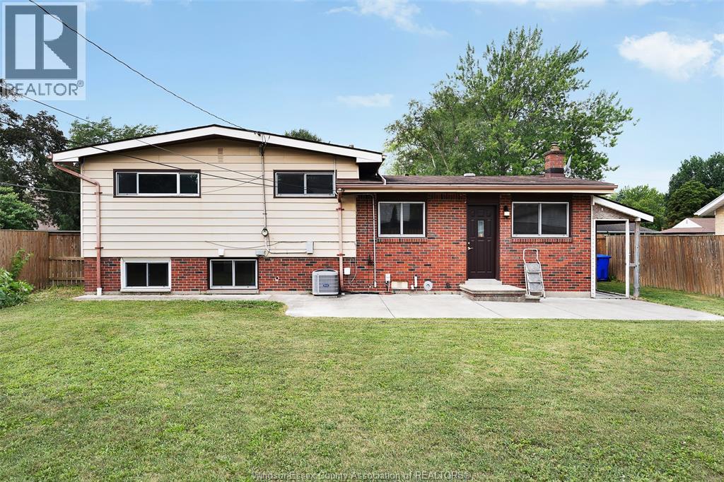 4100 Mount Royal Property Photo 30
