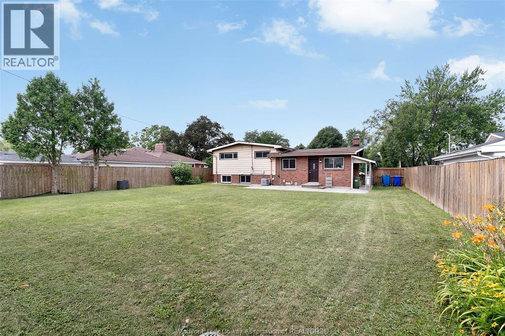 4100 Mount Royal Property Photo 32