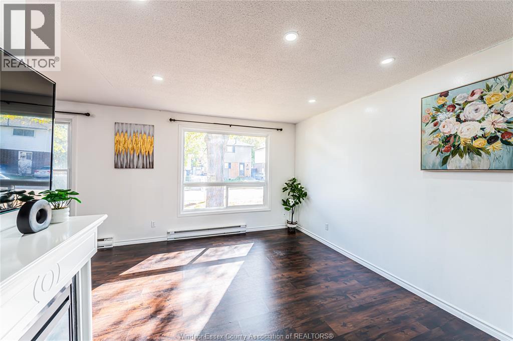 9370 Aire Court Property Photo 10