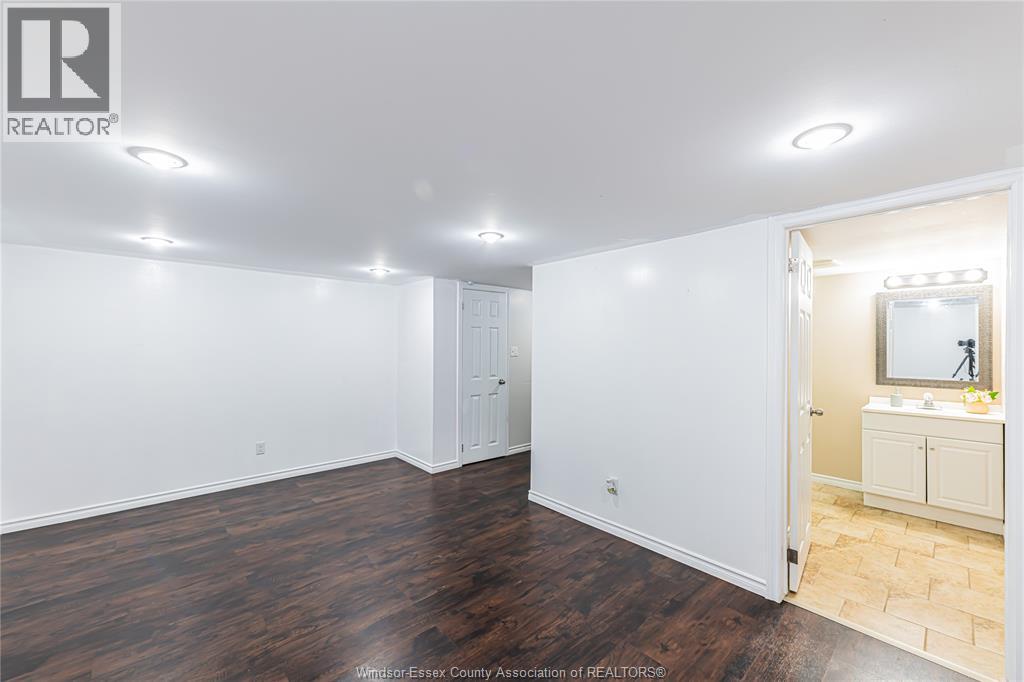 9370 Aire Court Property Photo 24