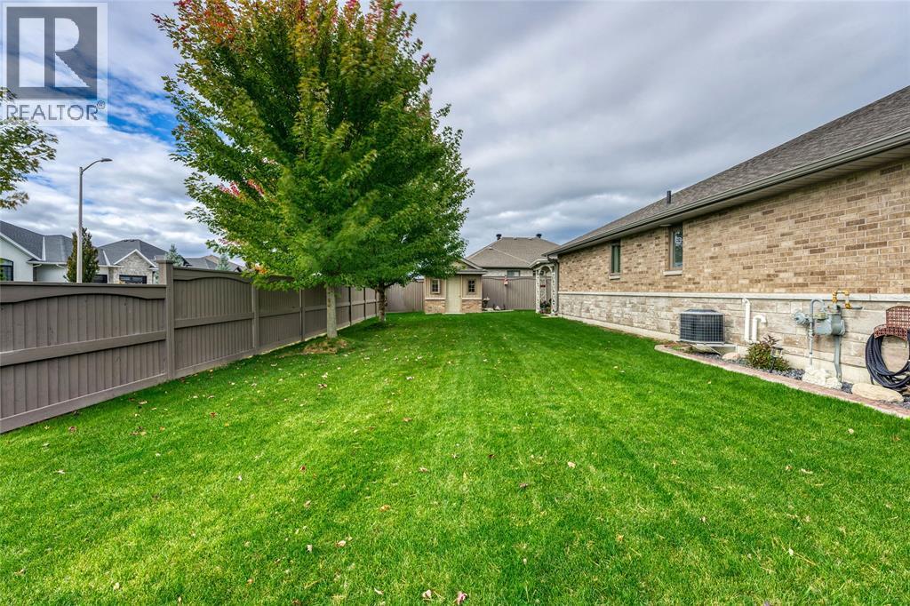 381 Brittoli Avenue Property Photo 4