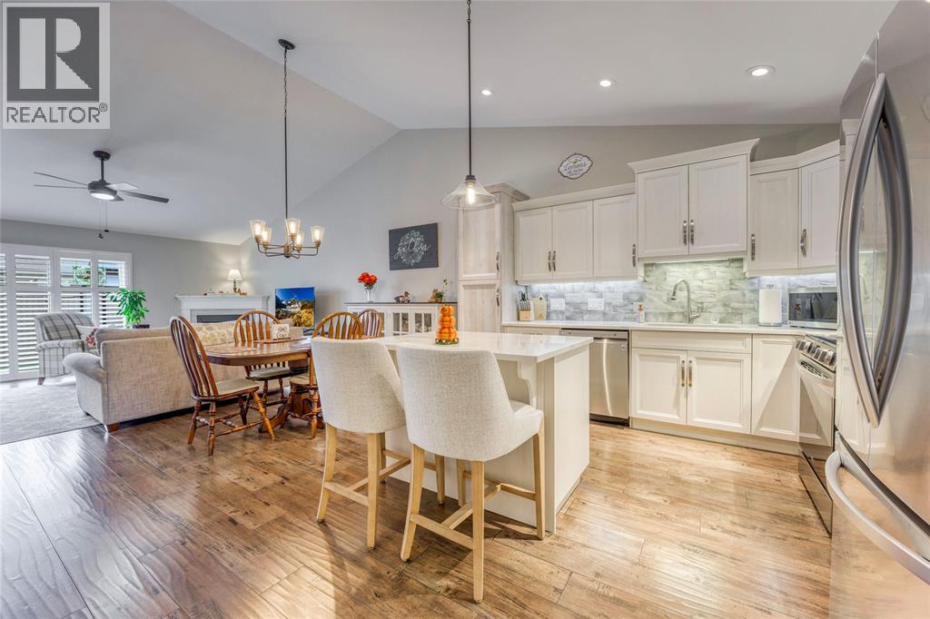 381 Brittoli Avenue Property Photo 17