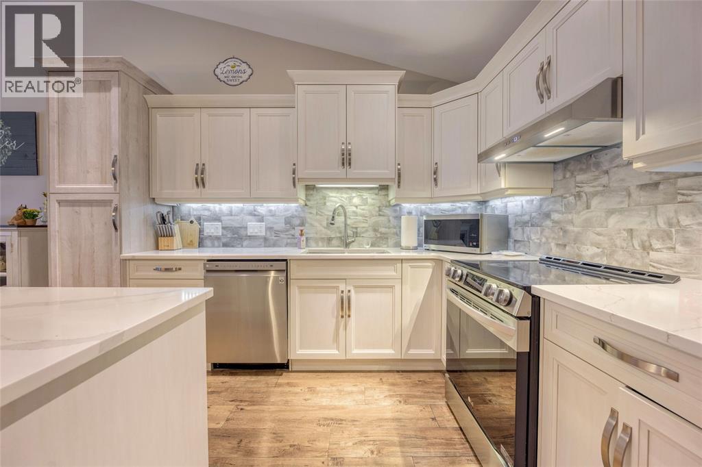 381 Brittoli Avenue Property Photo 18