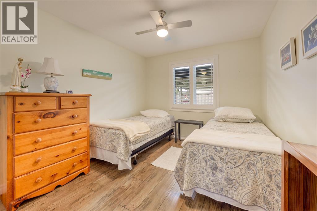 381 Brittoli Avenue Property Photo 29