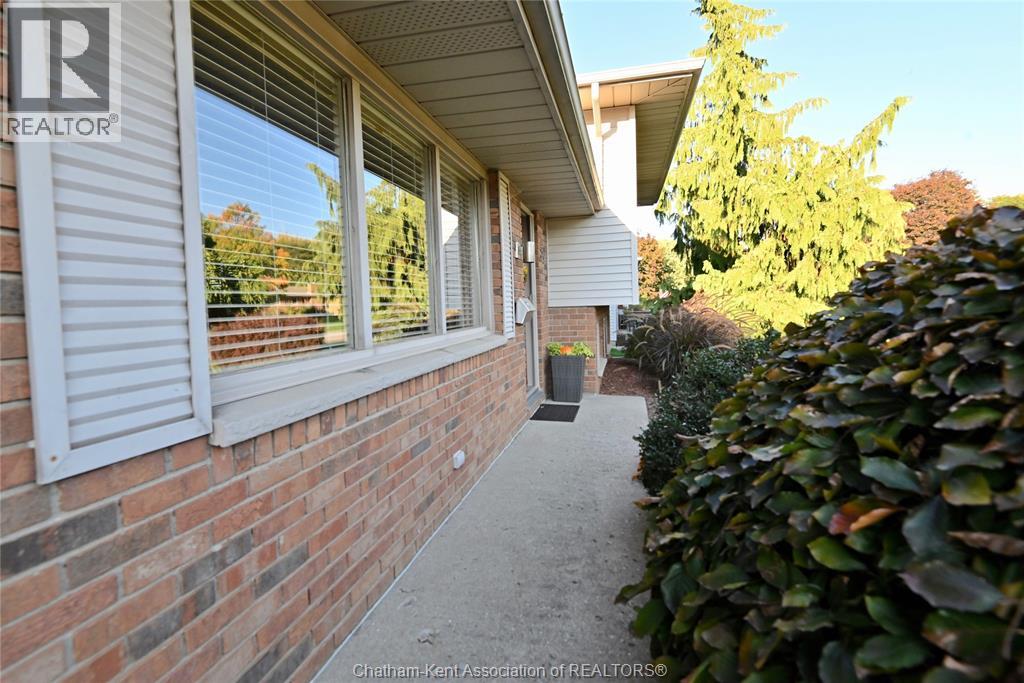 59 Oak Street Property Photo 3