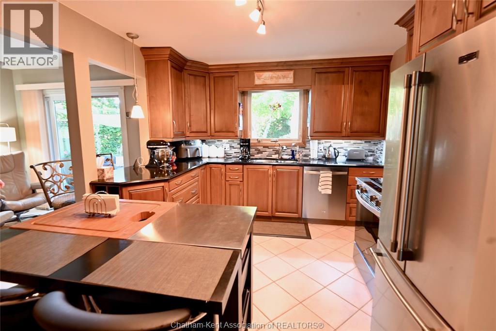 59 Oak Street Property Photo 11
