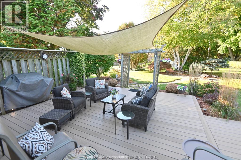 59 Oak Street Property Photo 36