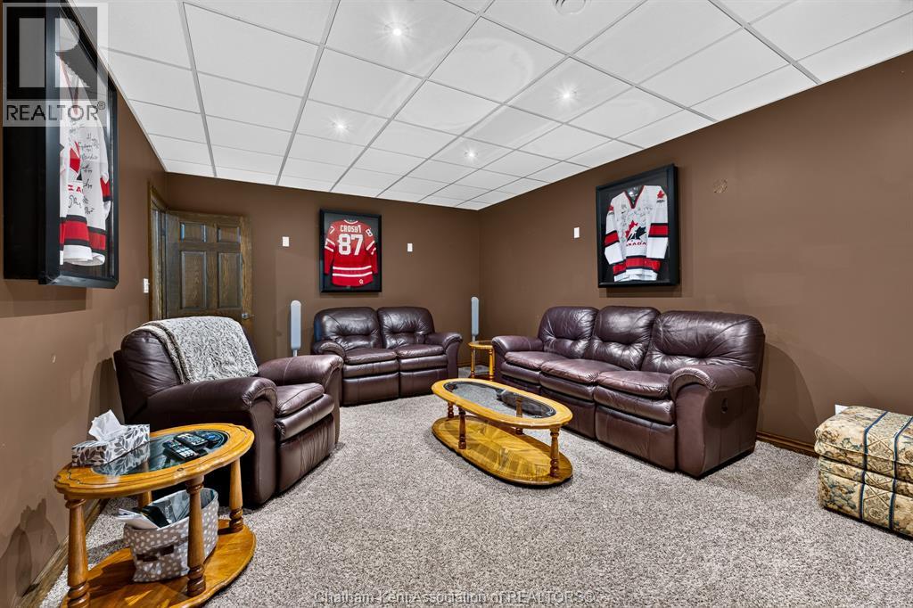 20402 Communication Road Property Photo 40