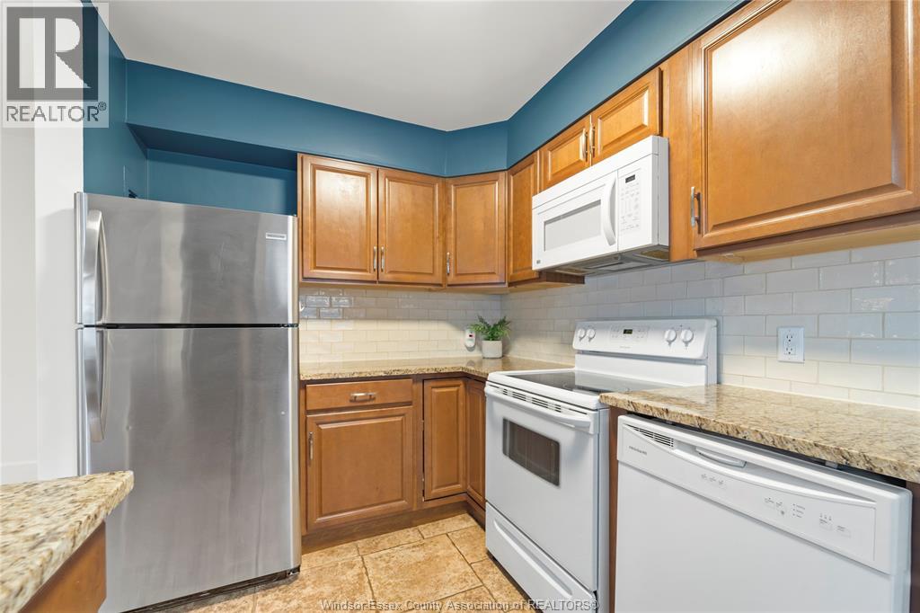 269 Randolph Unit# 2 Property Photo 9