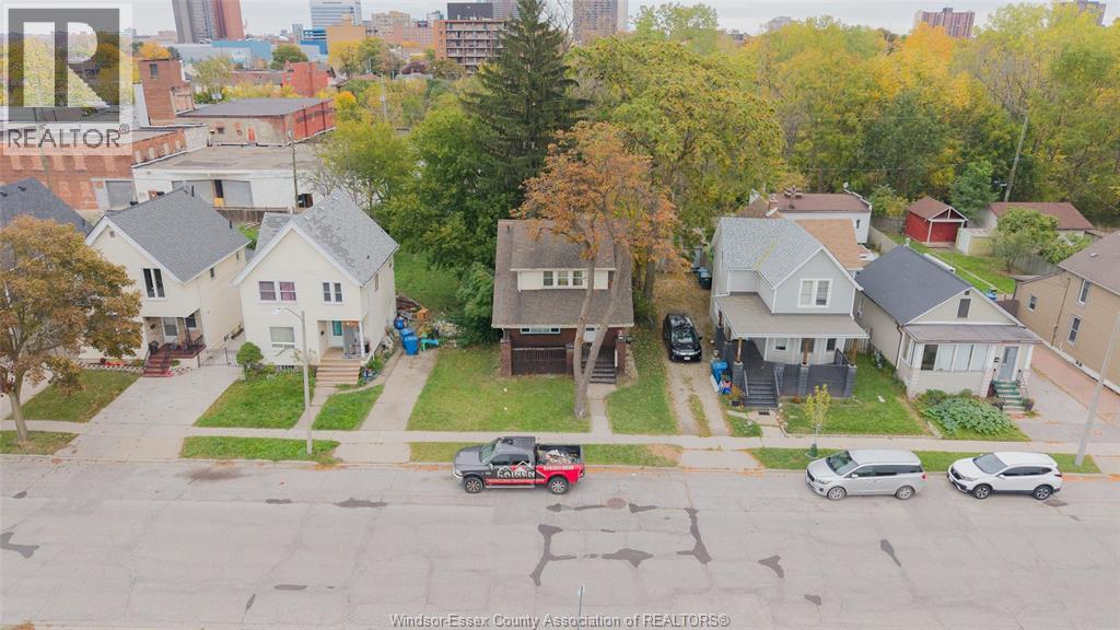 394 Crawford Avenue Property Photo 2