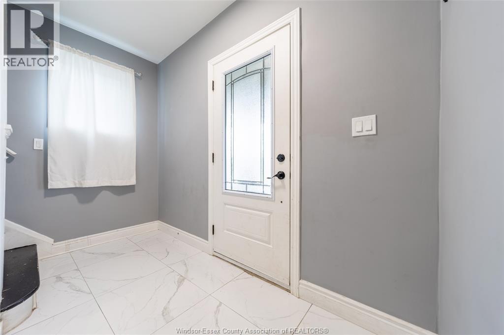 394 Crawford Avenue Property Photo 4