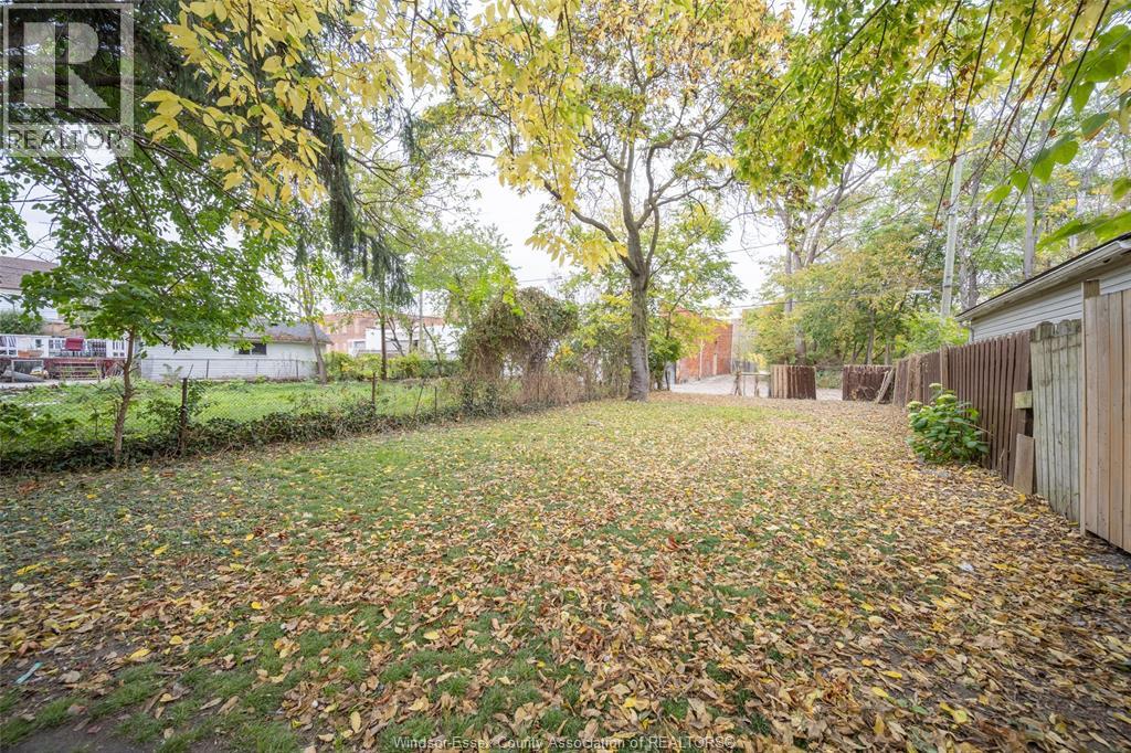 394 Crawford Avenue Property Photo 18