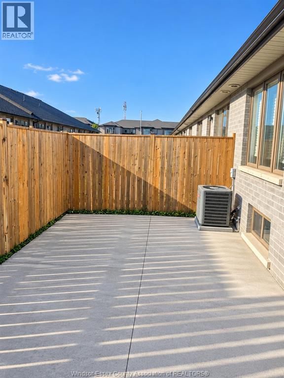 3619 Hallee Crescent Property Photo 15