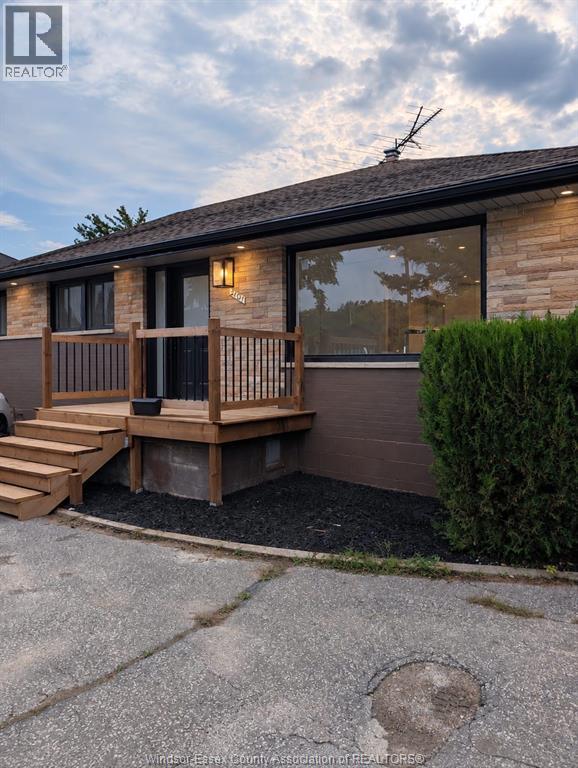 2101 DOMINION Unit# UPPER Property Photo 1
